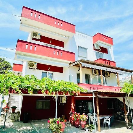 Hotel Achinora Potos Zewnętrze zdjęcie