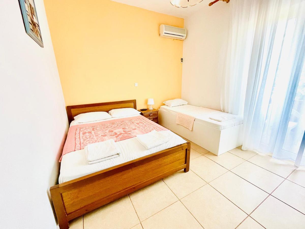 Hotel Achinora Potos Zewnętrze zdjęcie