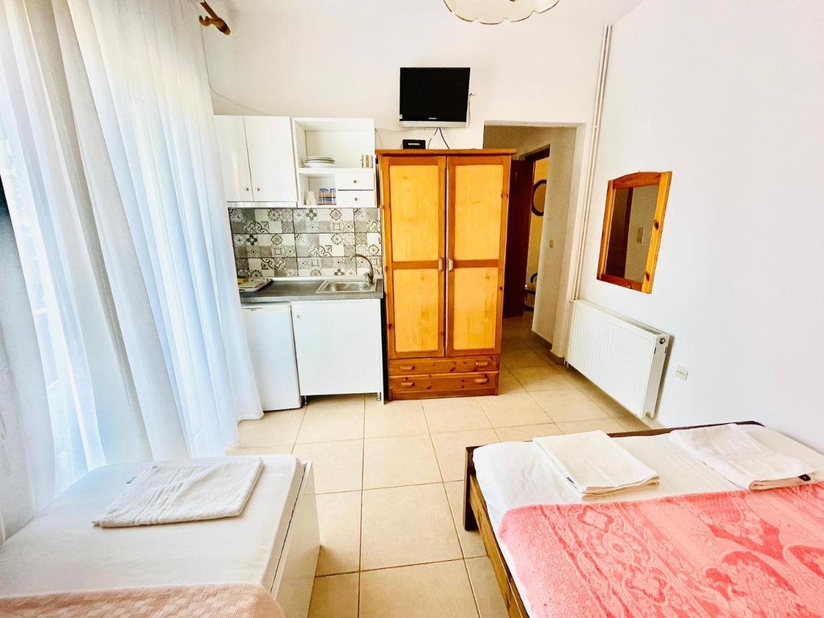 Hotel Achinora Potos Zewnętrze zdjęcie